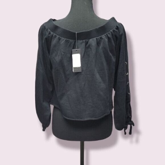 ROMEO & juliet cropped black Off the shoulder sweatshirt Eyelet & Tie Detailing - Picture 3 of 7